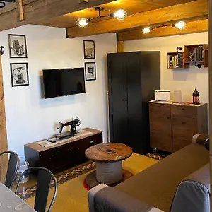 Appartement Theroom, Catane